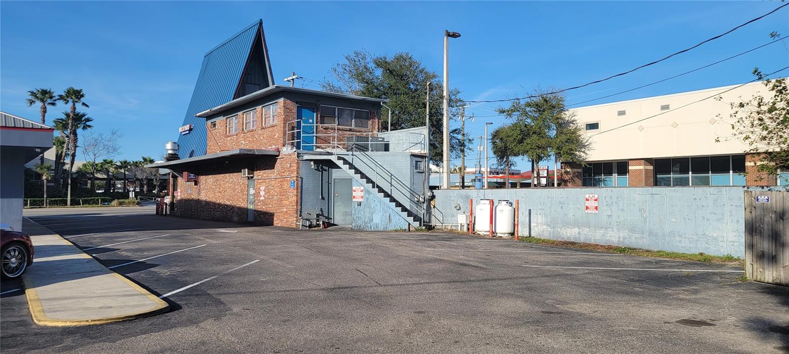 747 W INTERNATIONAL SPEEDWAY BLVD, DAYTONA BEACH, FL, 32114