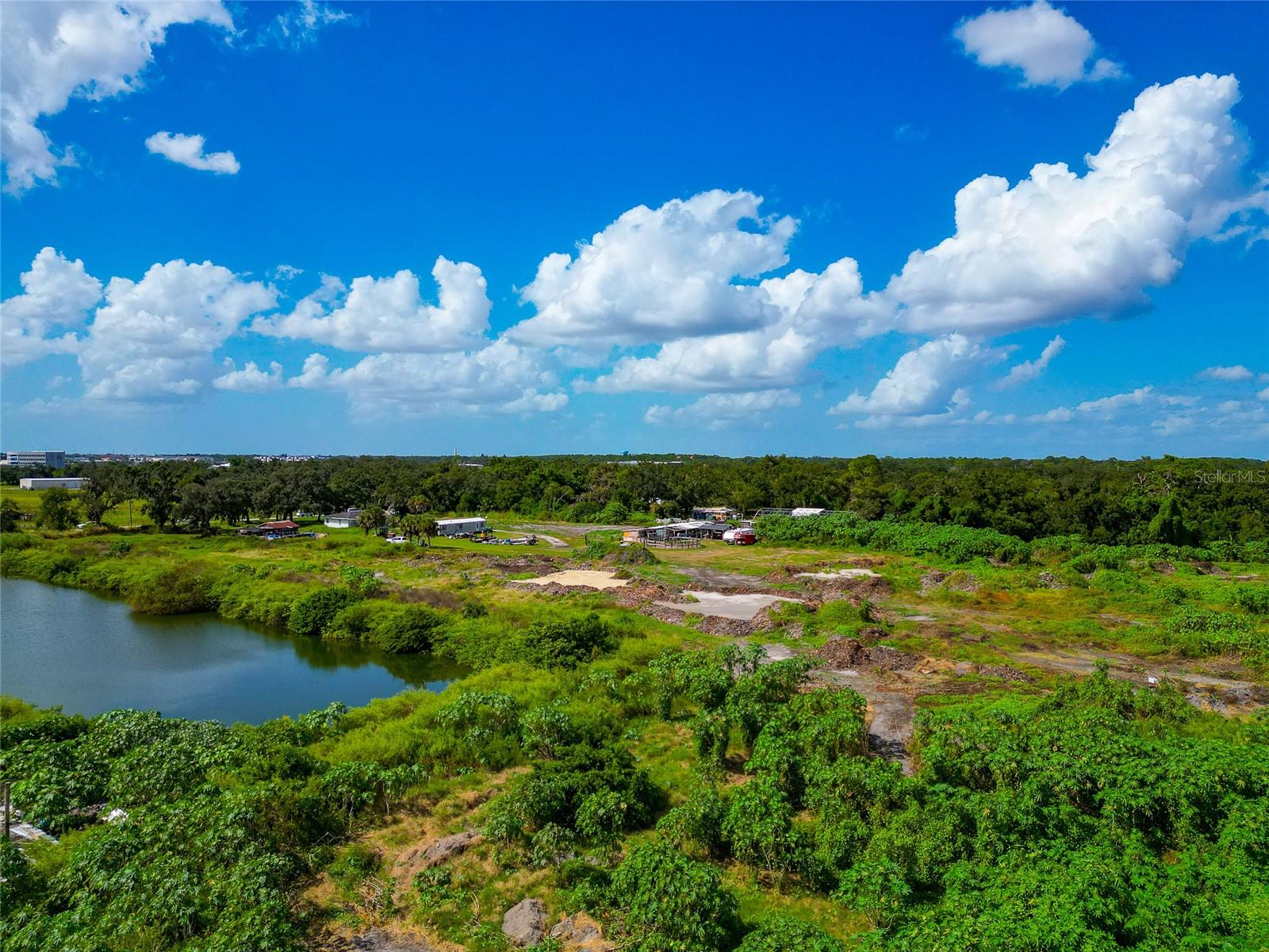 A4667218 Property Photo