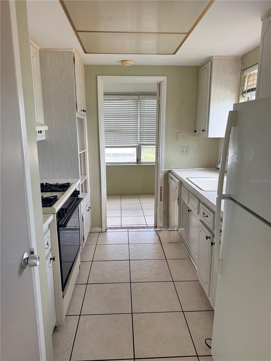 5900 21ST ST N #10, ST PETERSBURG, FL, 33714