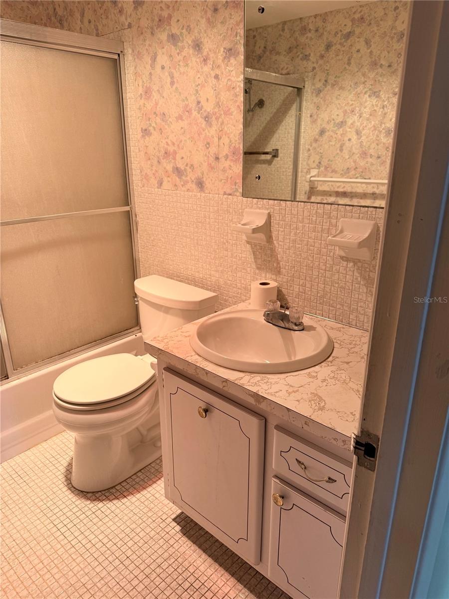 5900 21ST ST N #10, ST PETERSBURG, FL, 33714