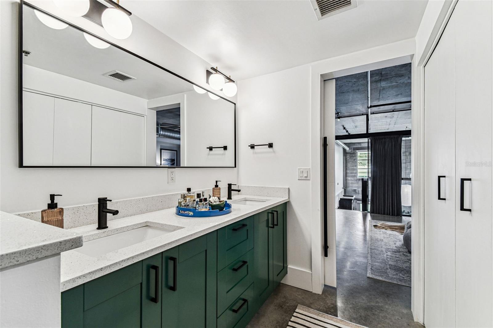 1212 E WHITING ST #405, TAMPA, FL, 33602