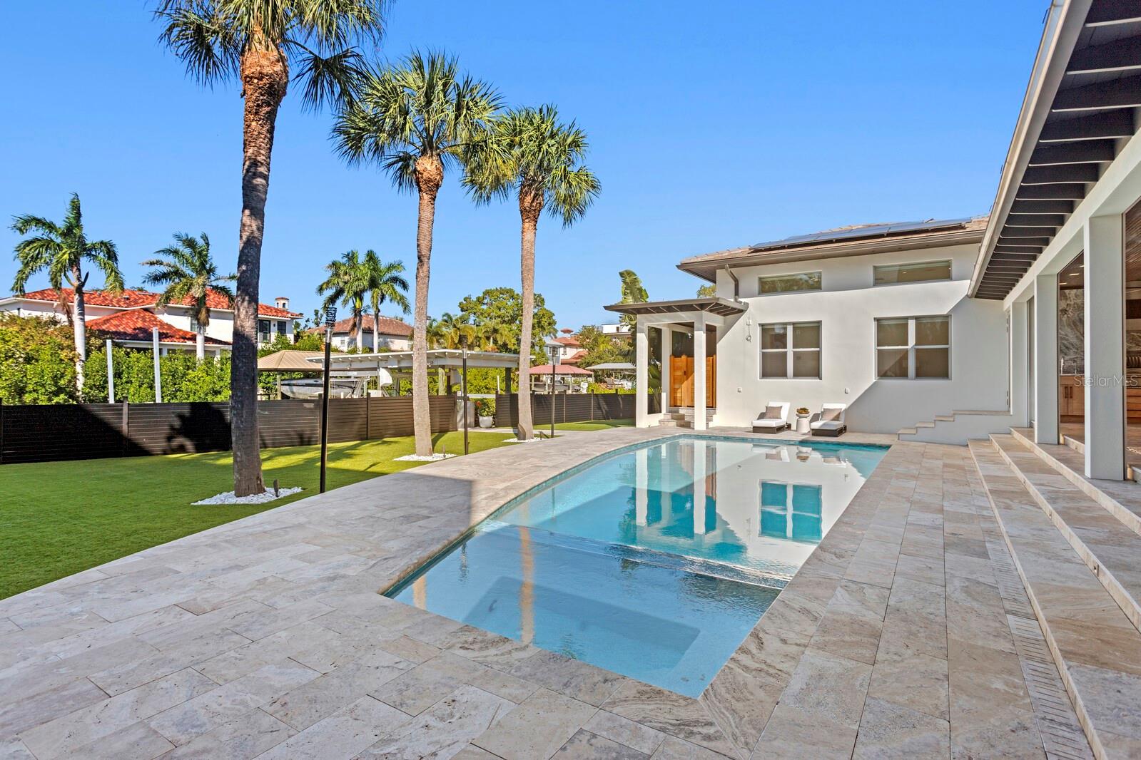 TB8434175 Property Photo