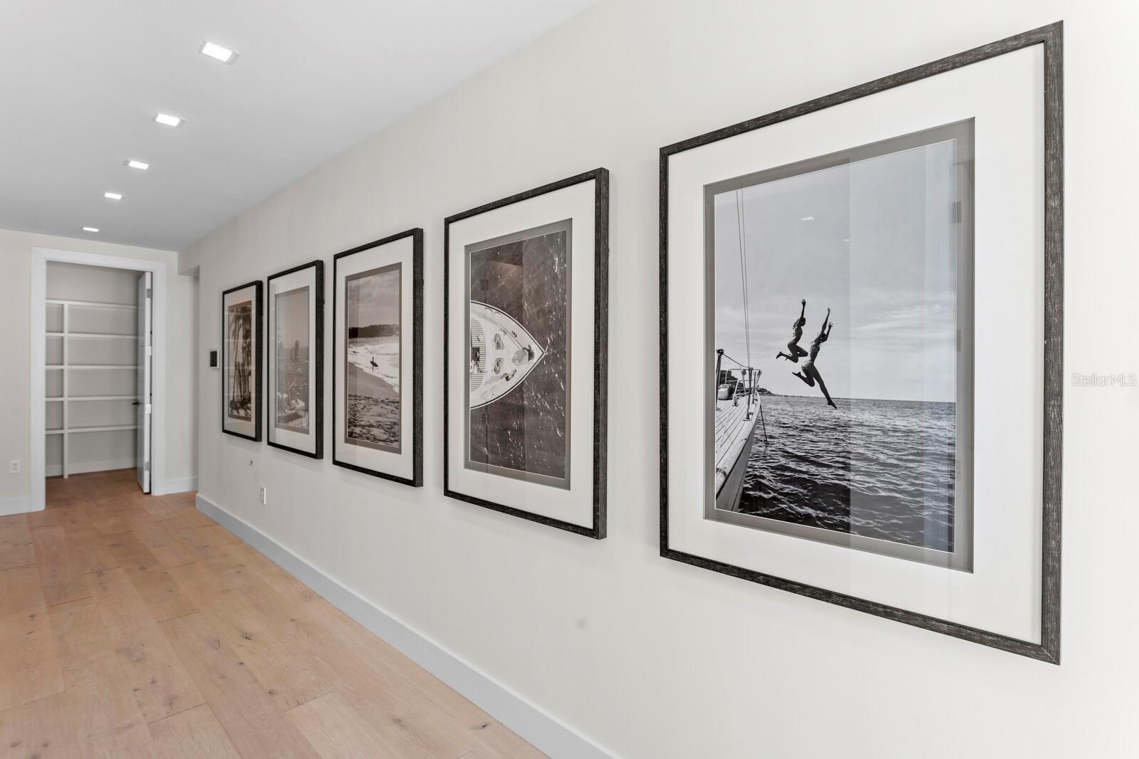 TB8434175 Property Photo