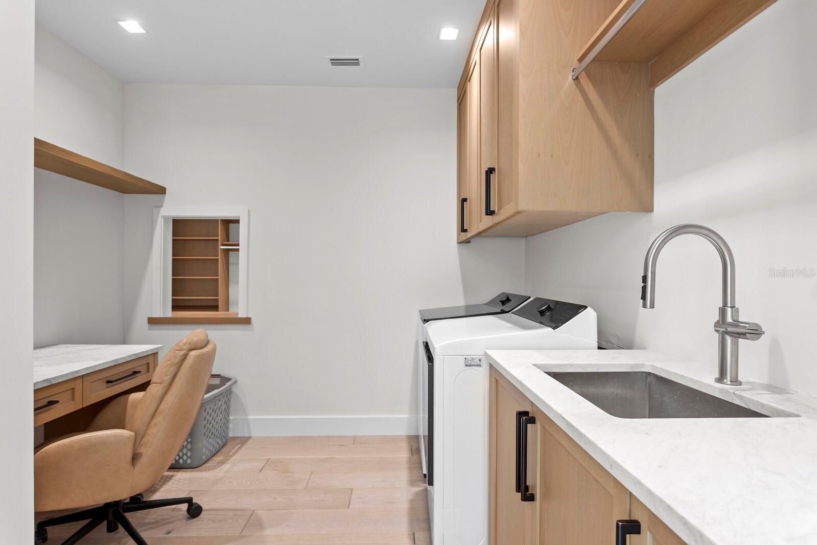 TB8434175 Property Photo