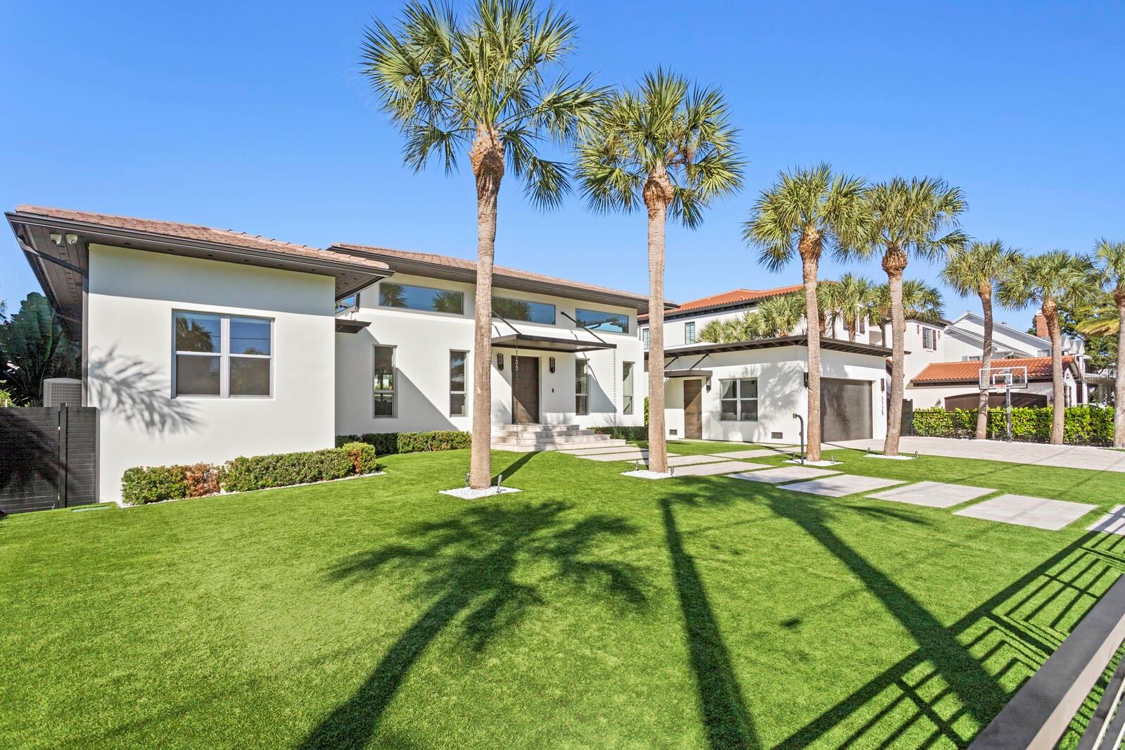 TB8434175 Property Photo