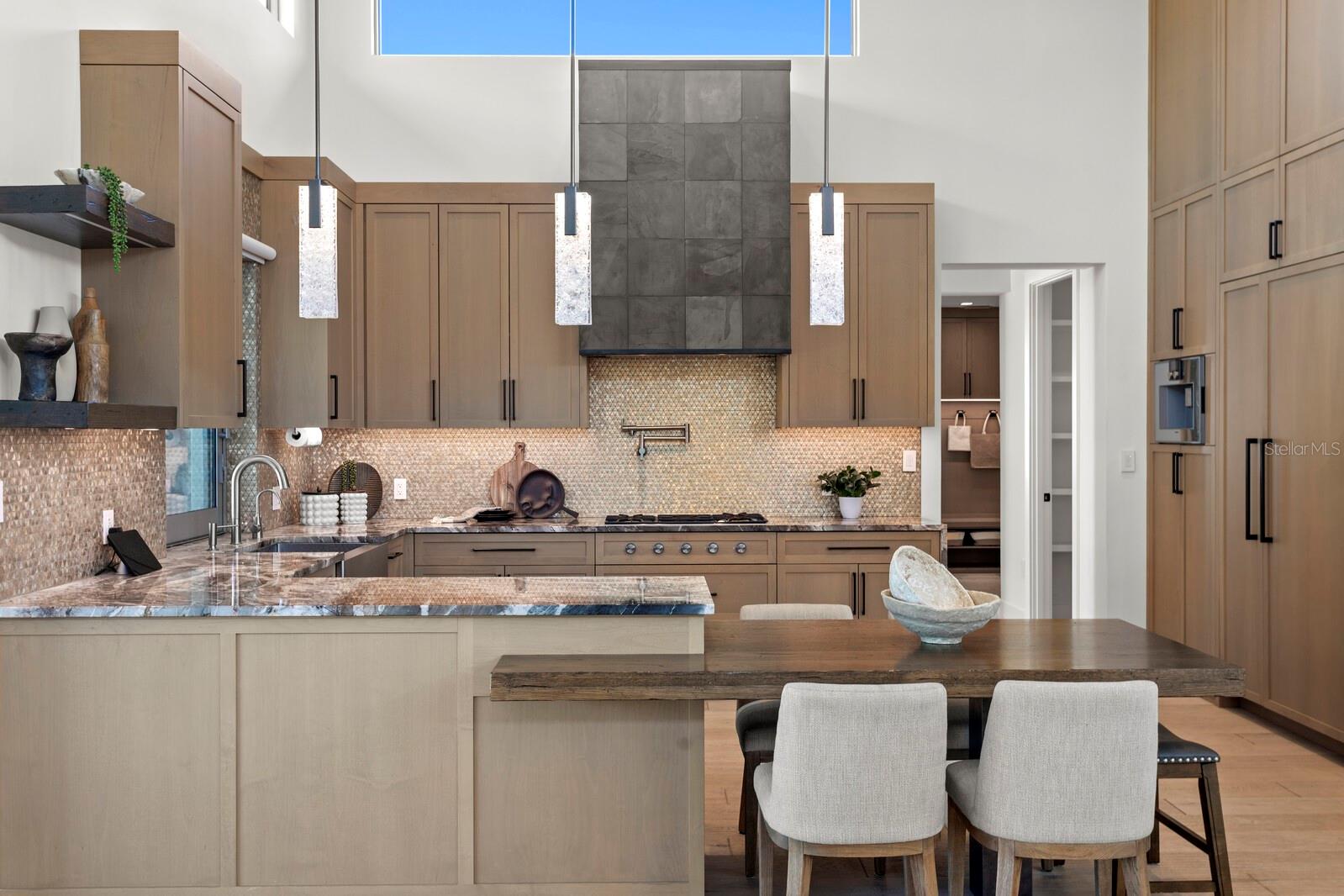 TB8434175 Property Photo