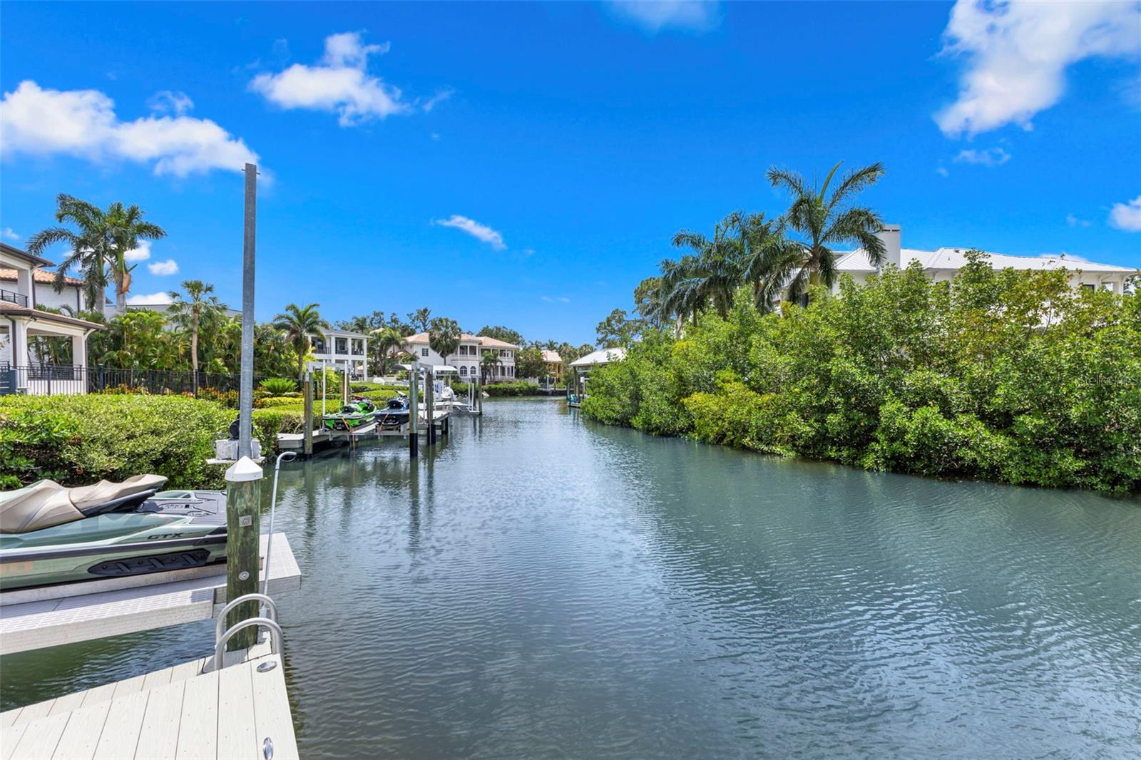 TB8434175 Property Photo