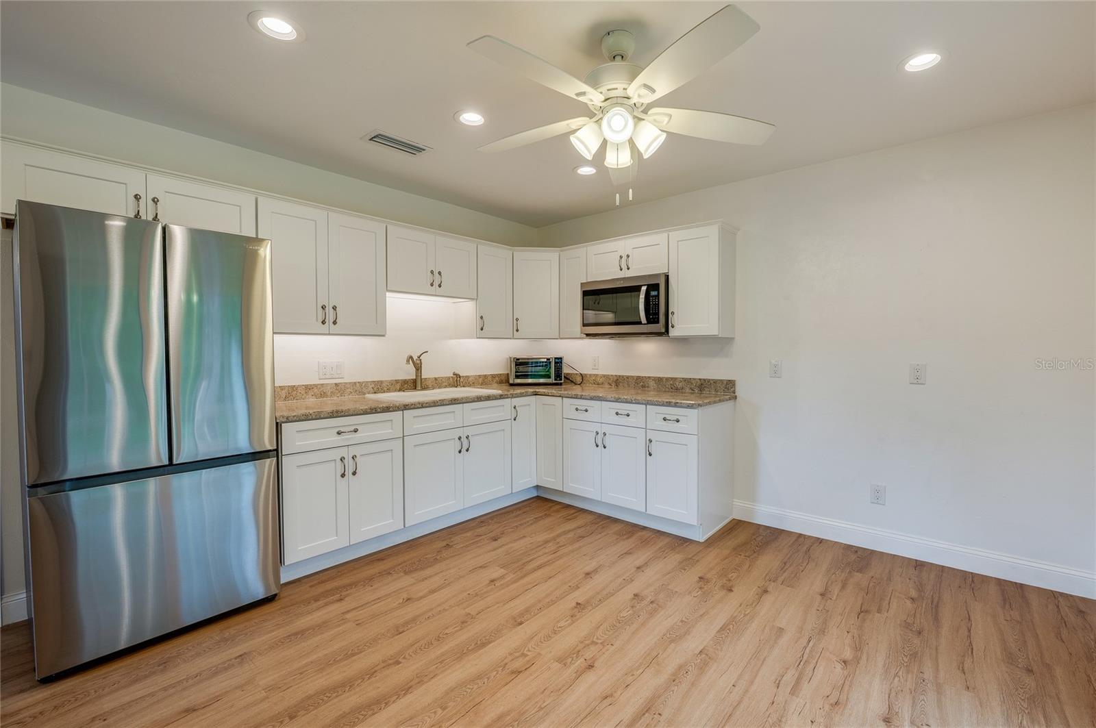 FC313177 Property Photo