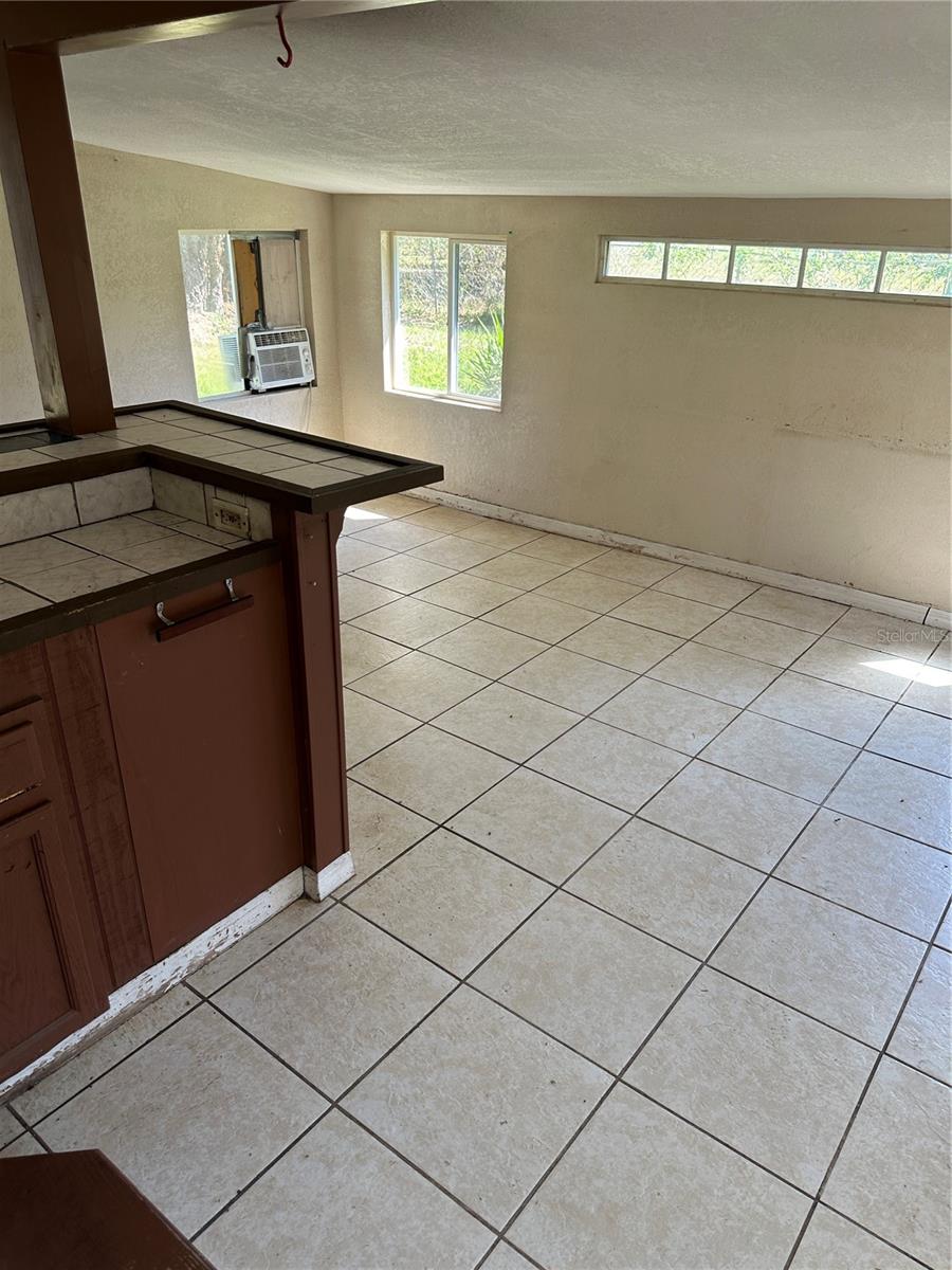 G5102870 Property Photo