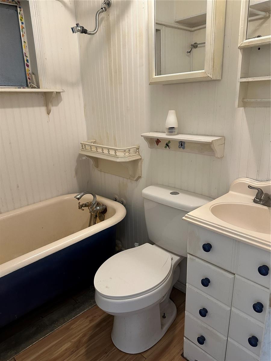 G5102870 Property Photo