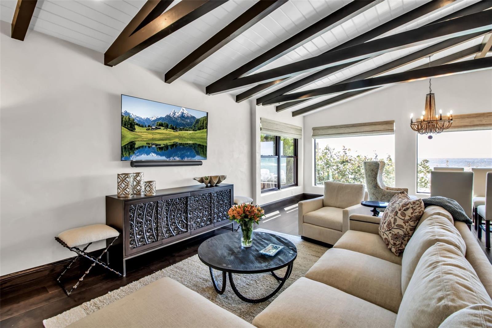 A4667263 Property Photo