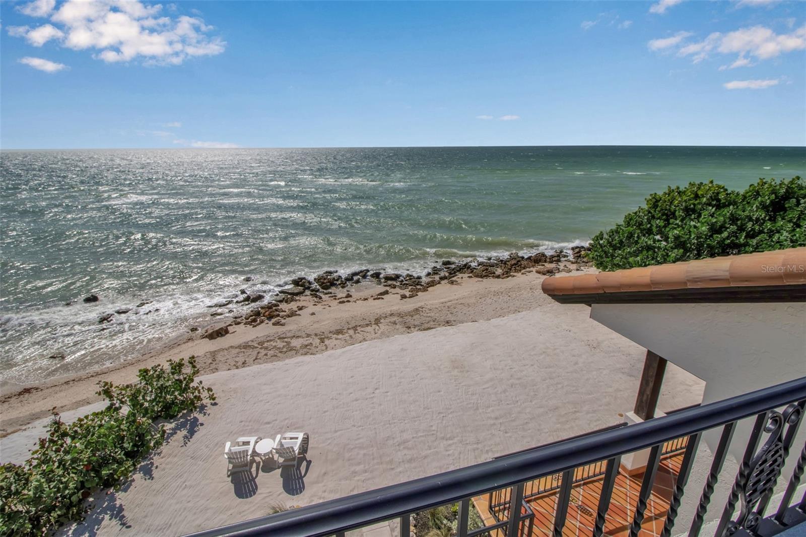 A4667263 Property Photo