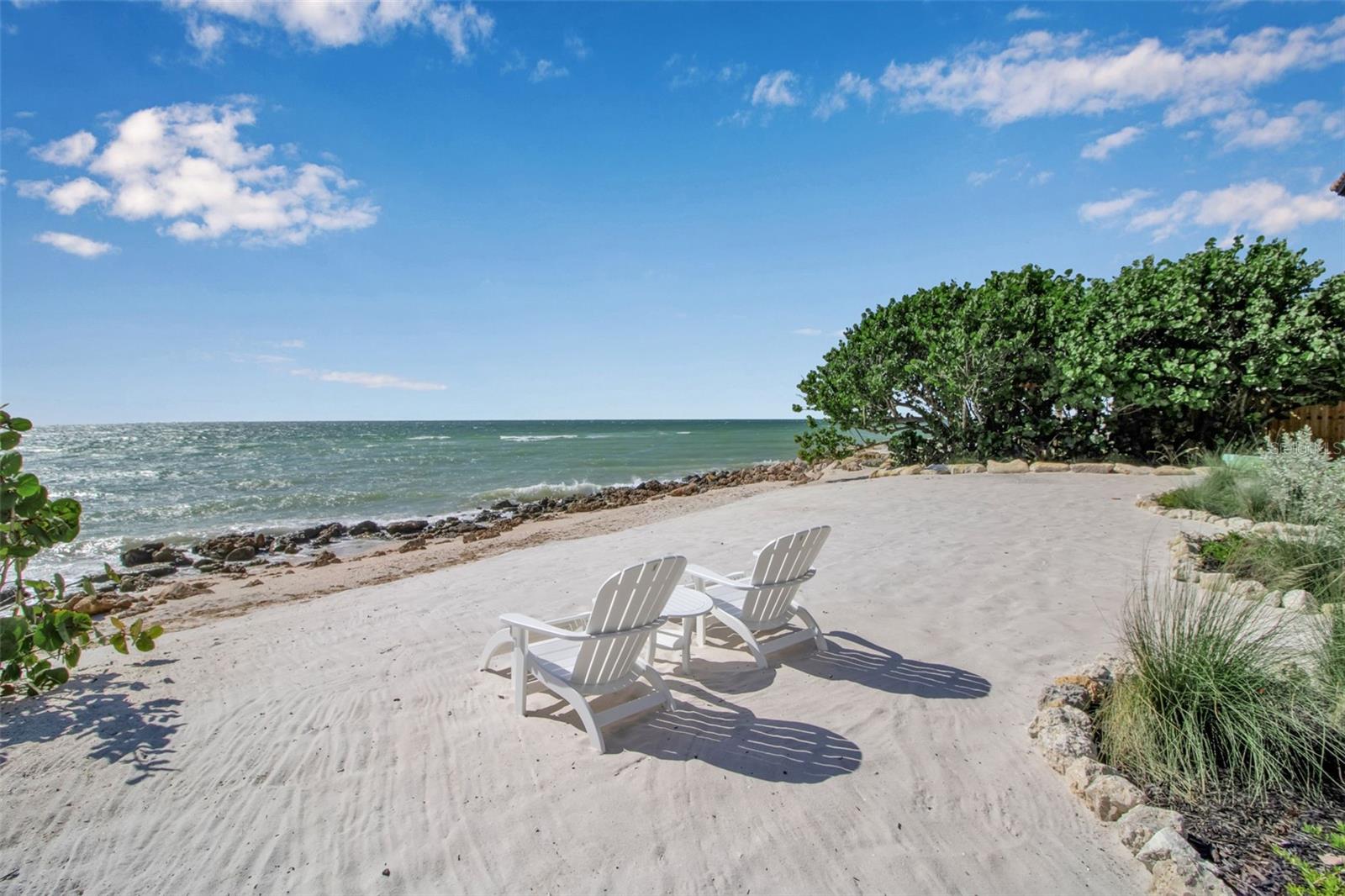 A4667263 Property Photo