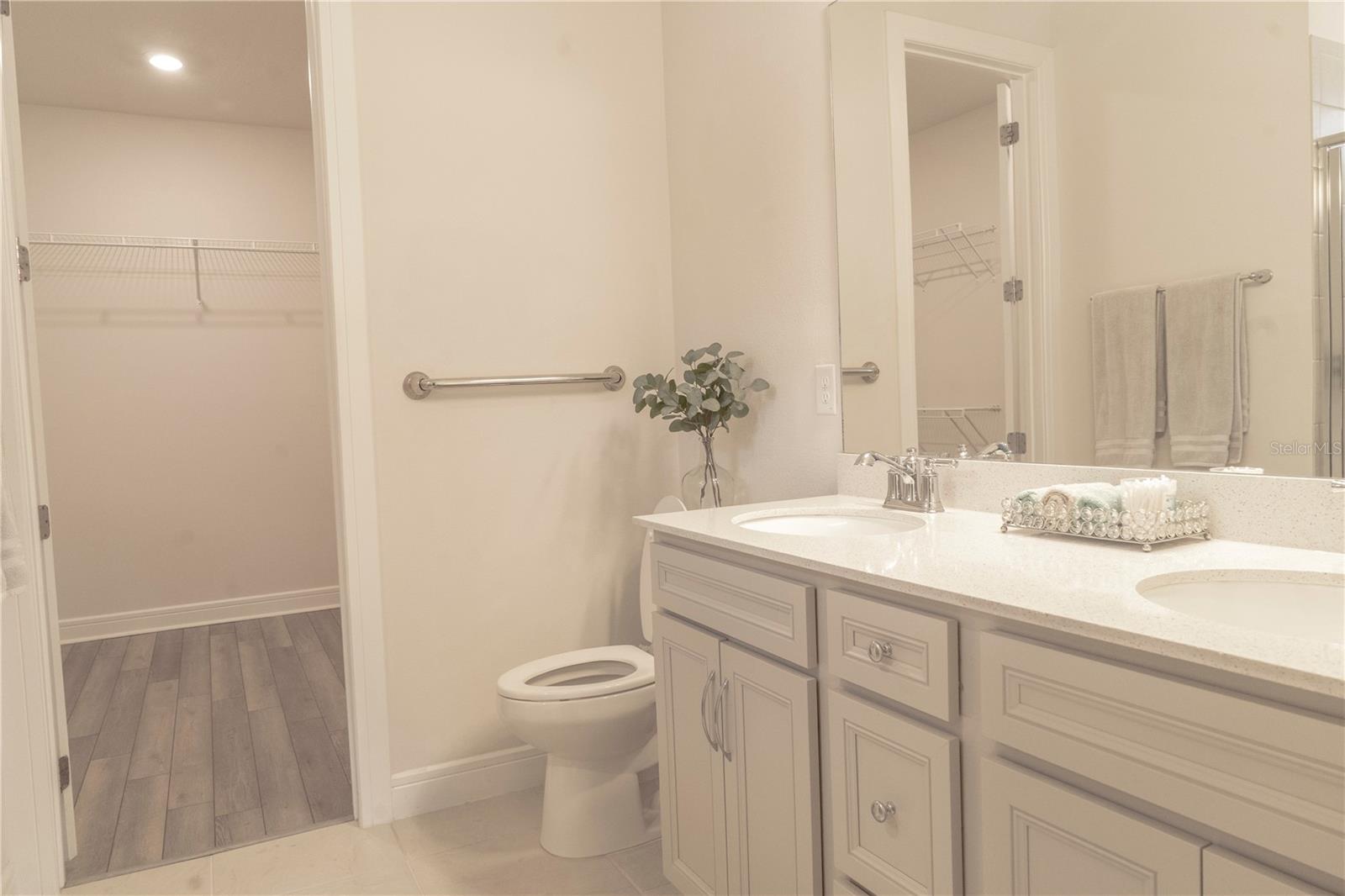 6293 BRADFORD WOODS DR, ZEPHYRHILLS, FL, 33542