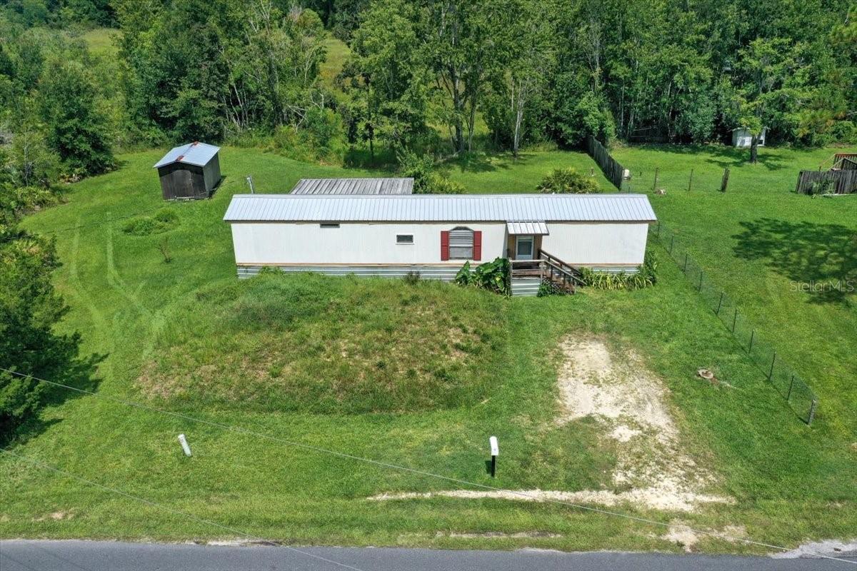 TB8434252 Property Photo