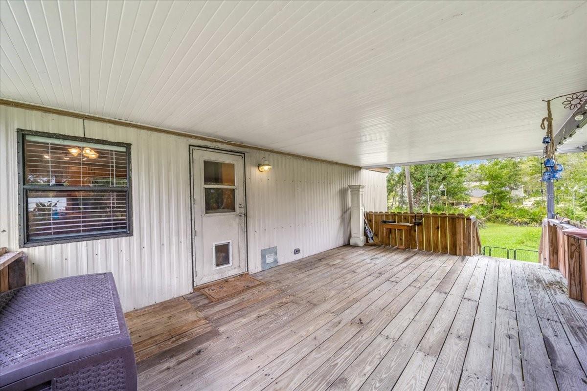 TB8434252 Property Photo