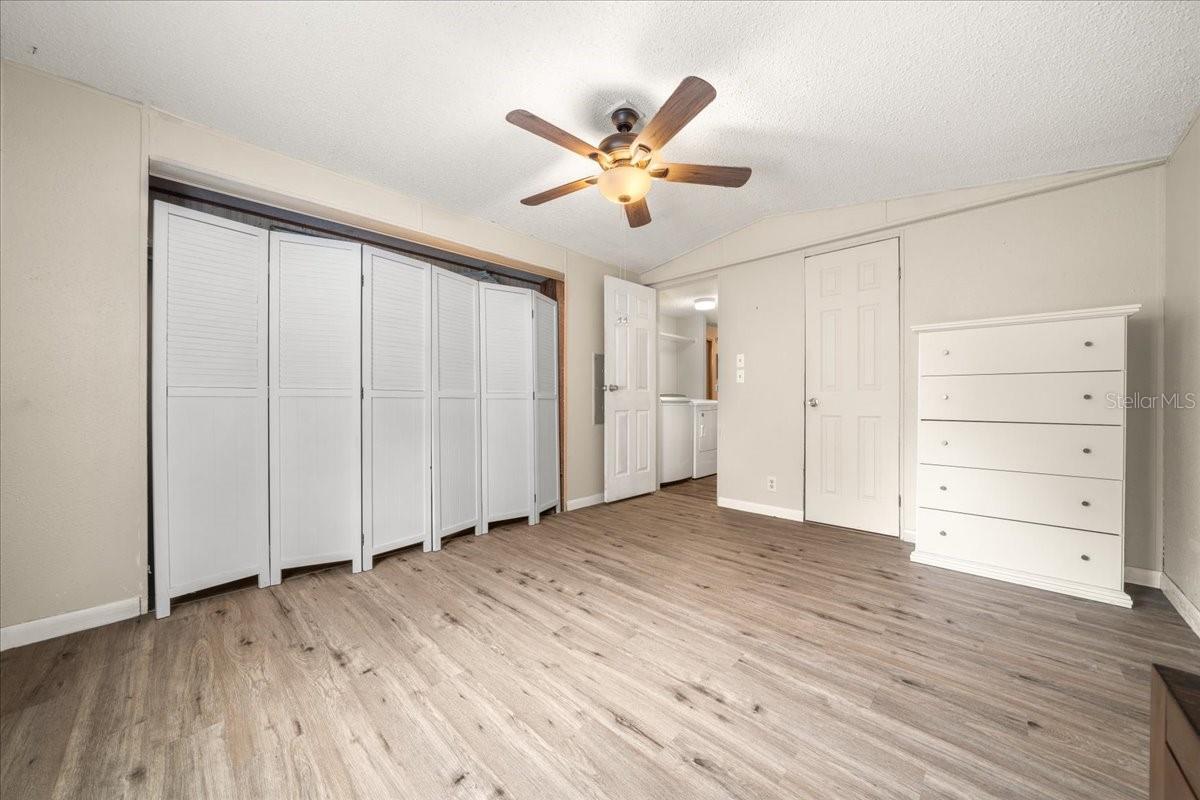 TB8434252 Property Photo