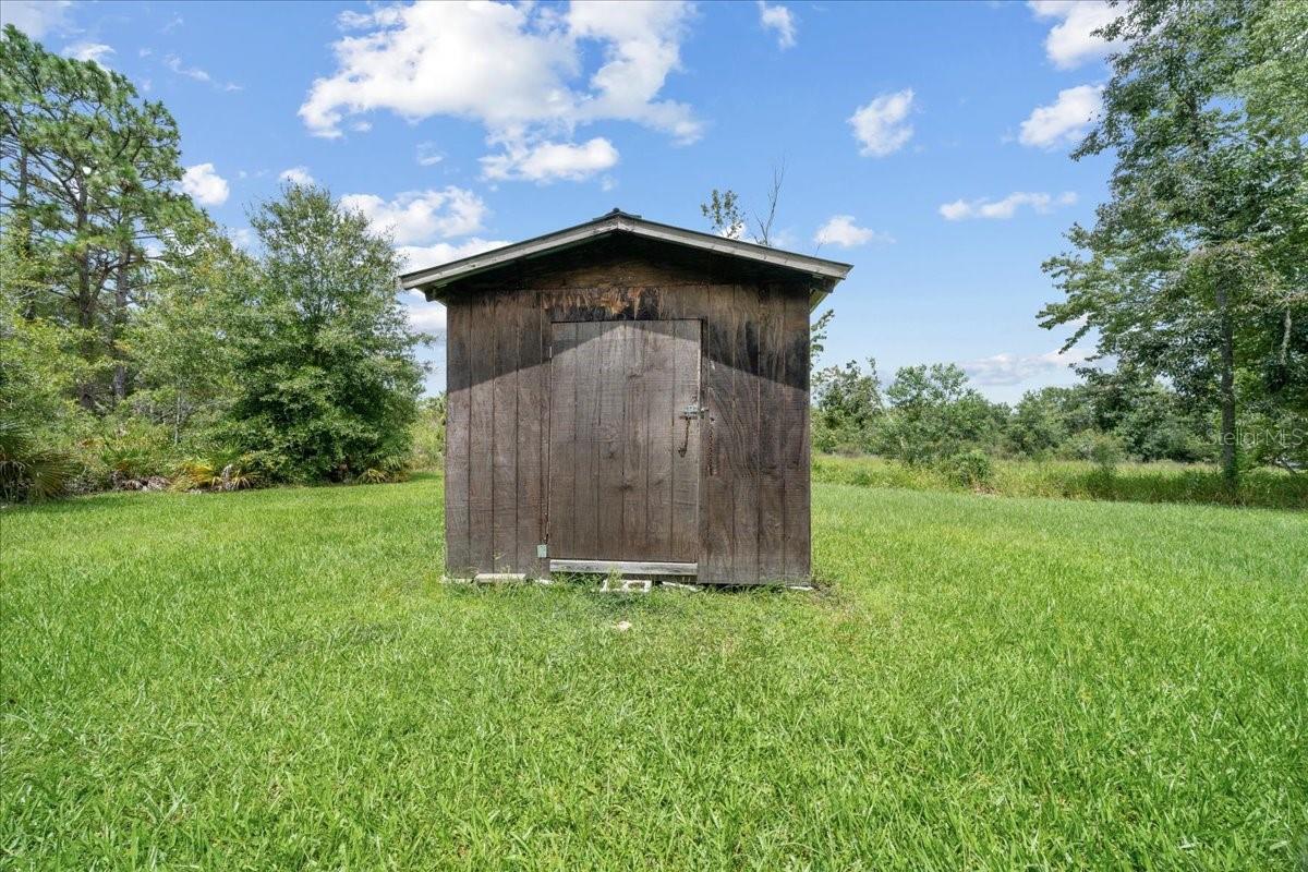 TB8434252 Property Photo