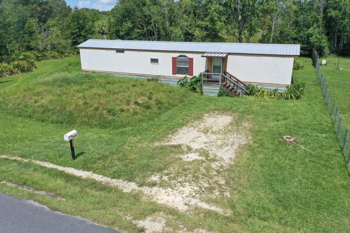 TB8434252 Property Photo