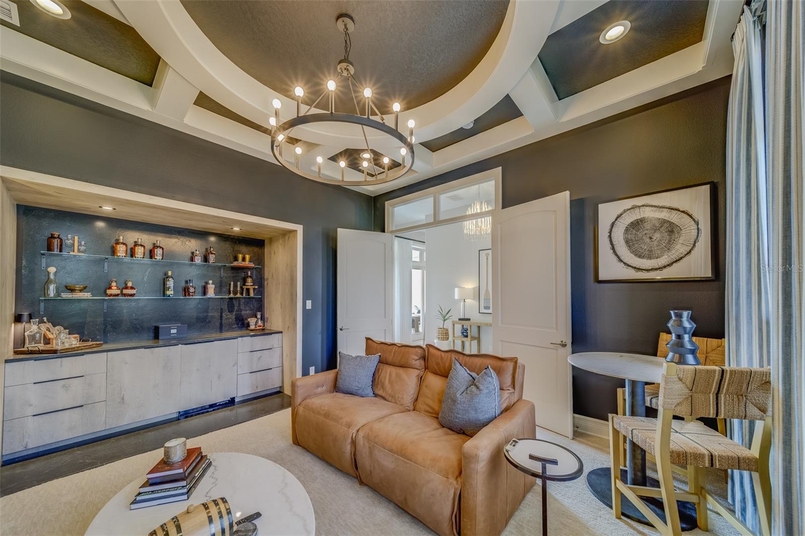 TB8434258 Property Photo