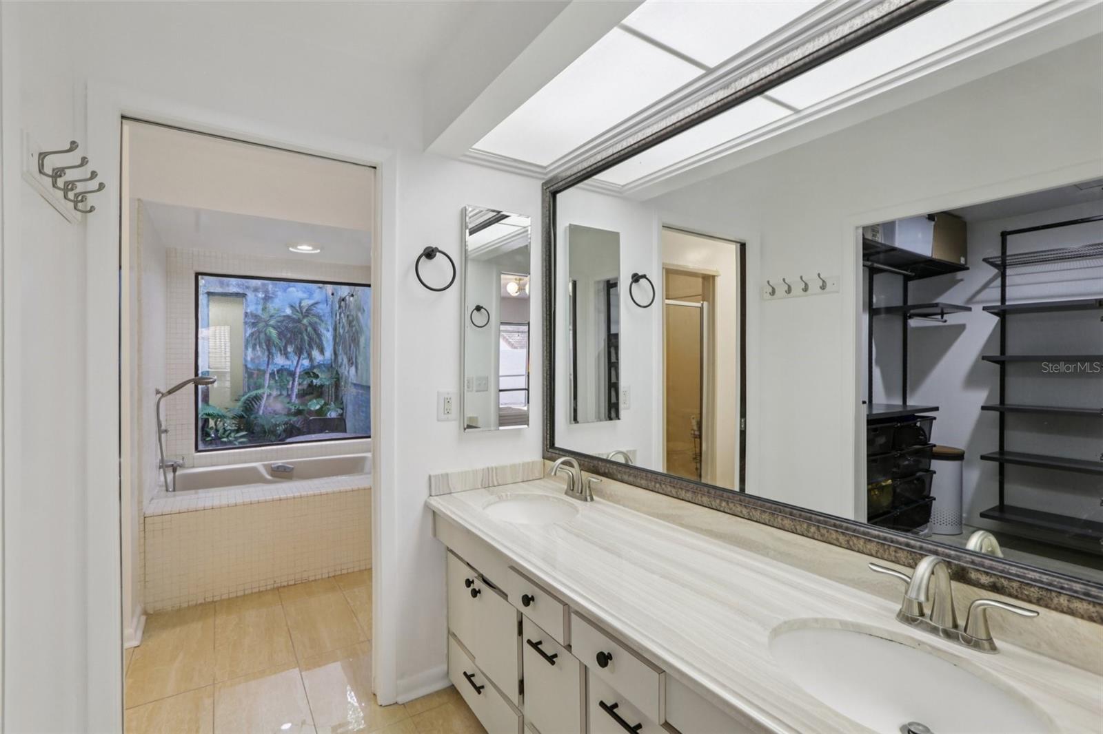 11507 ROBLES DEL RIO PL, TEMPLE TERRACE, FL, 33617