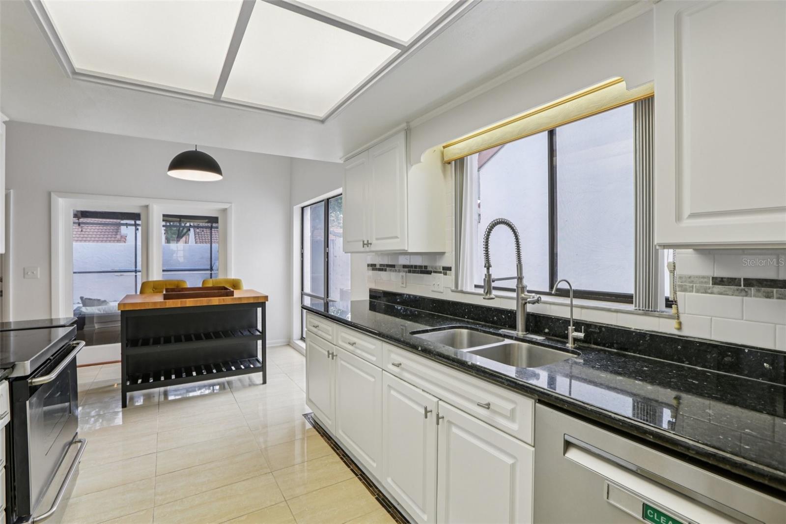 11507 ROBLES DEL RIO PL, TEMPLE TERRACE, FL, 33617