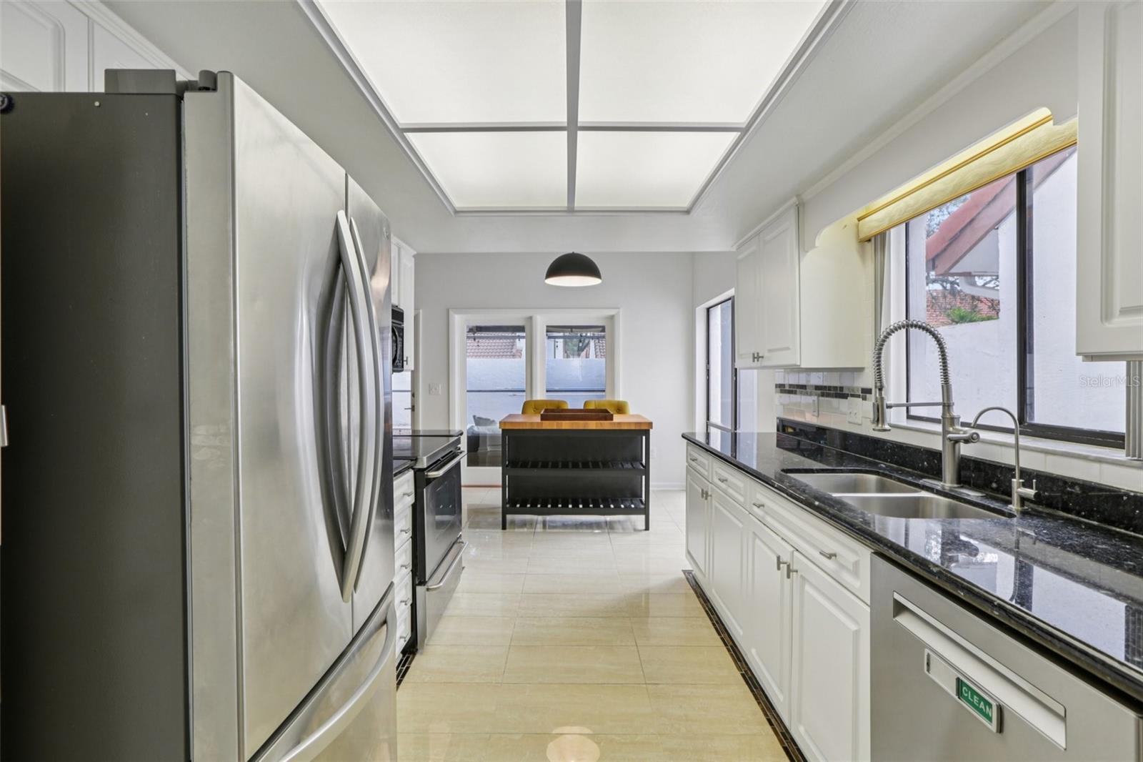 11507 ROBLES DEL RIO PL, TEMPLE TERRACE, FL, 33617