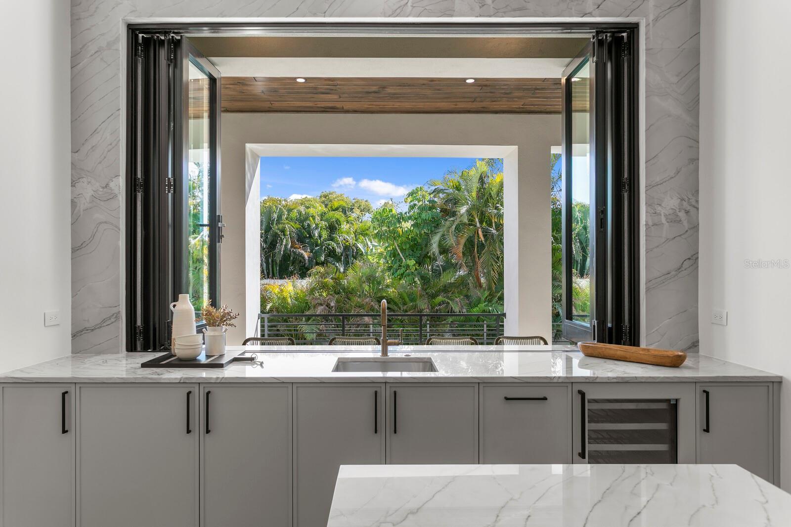 TB8434265 Property Photo