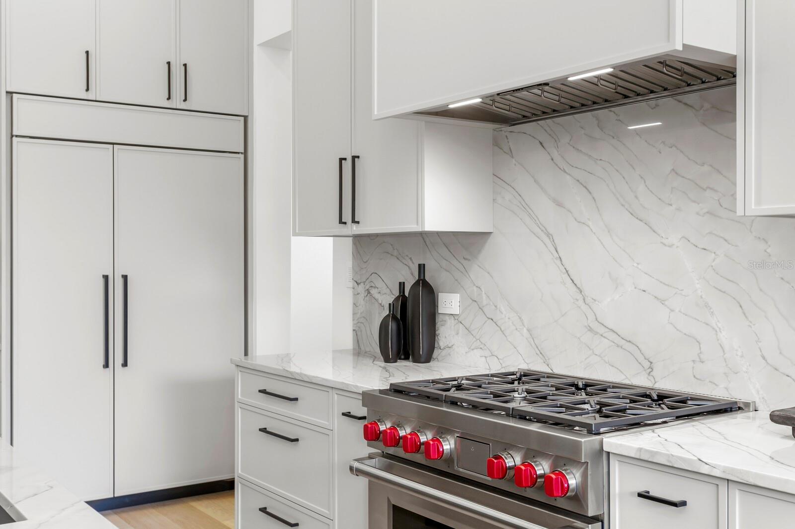 TB8434265 Property Photo