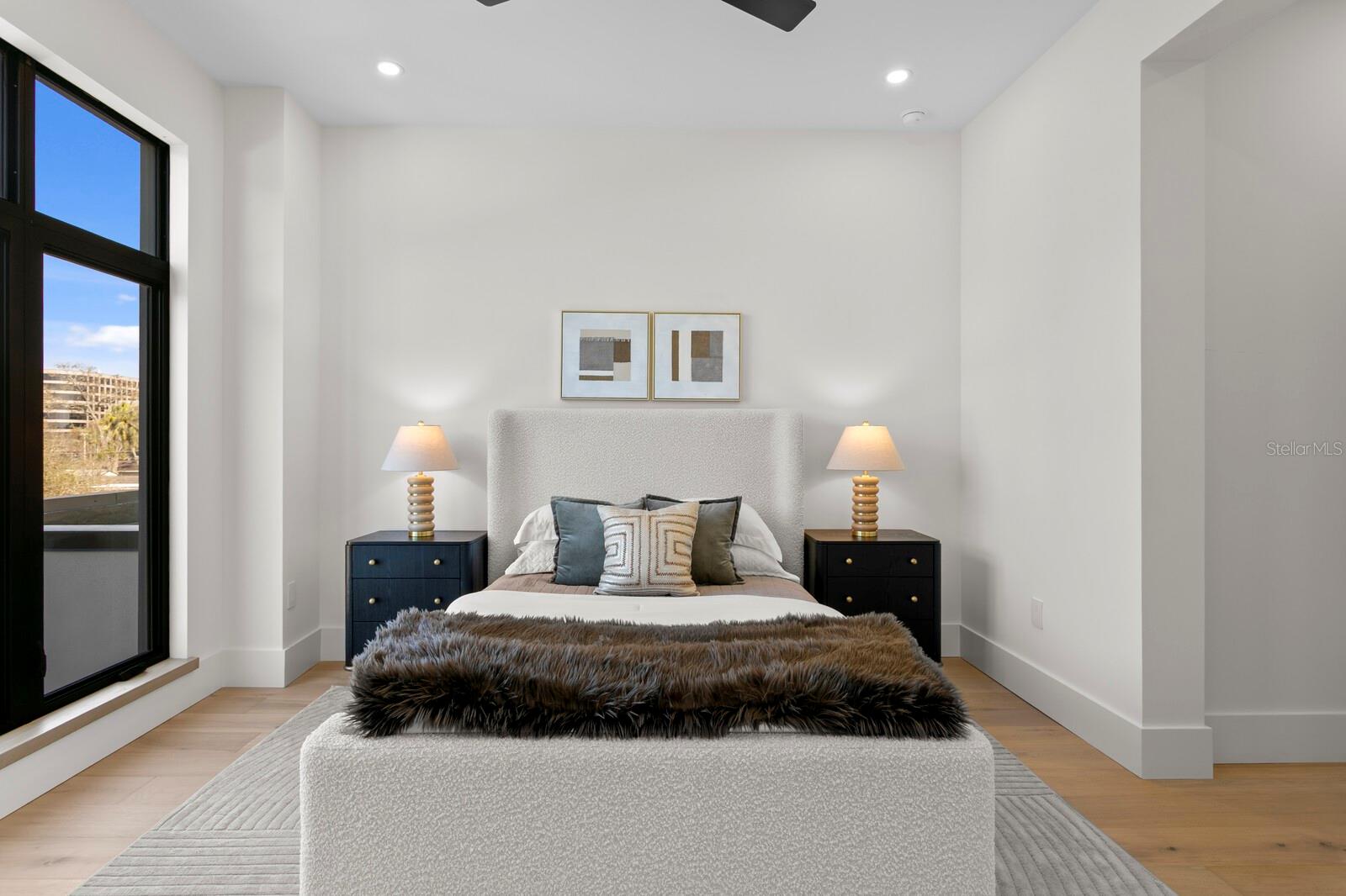 TB8434265 Property Photo