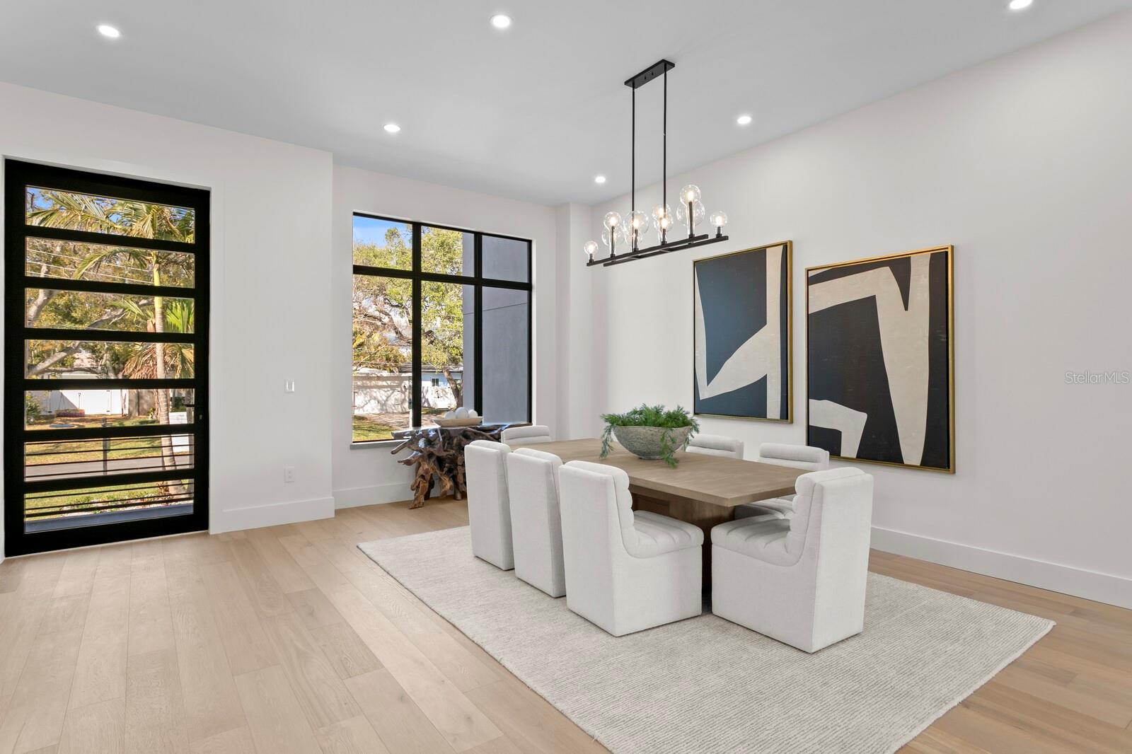 TB8434265 Property Photo