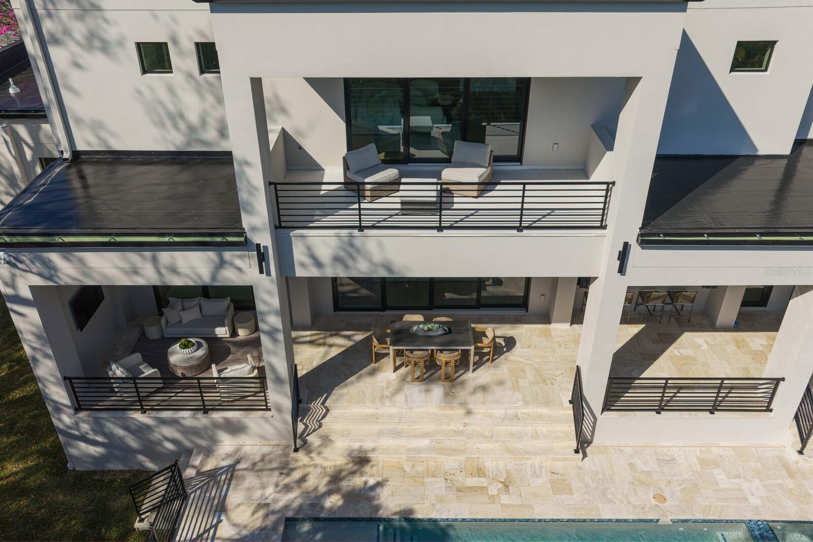 TB8434265 Property Photo