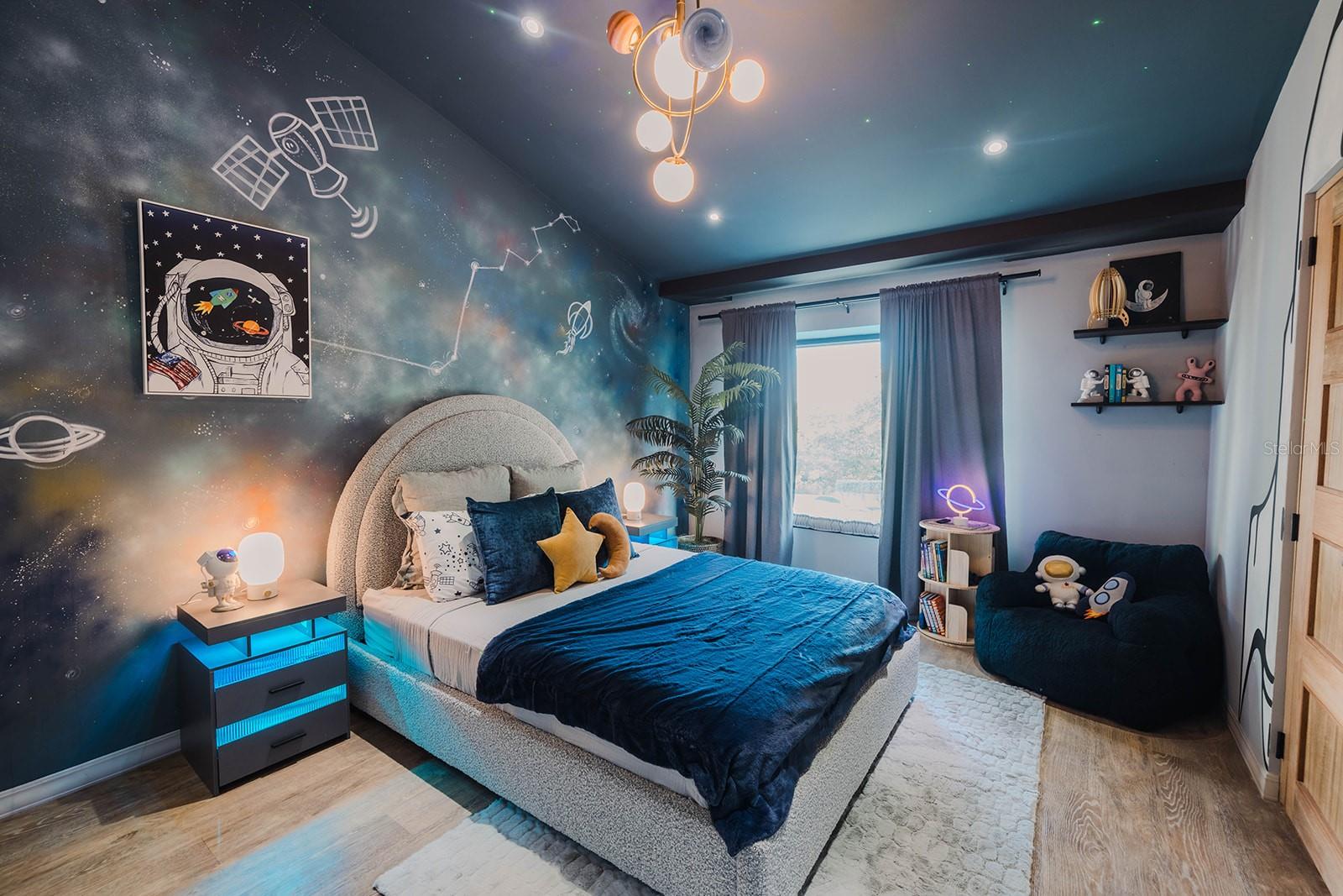 PR9116455 Property Photo