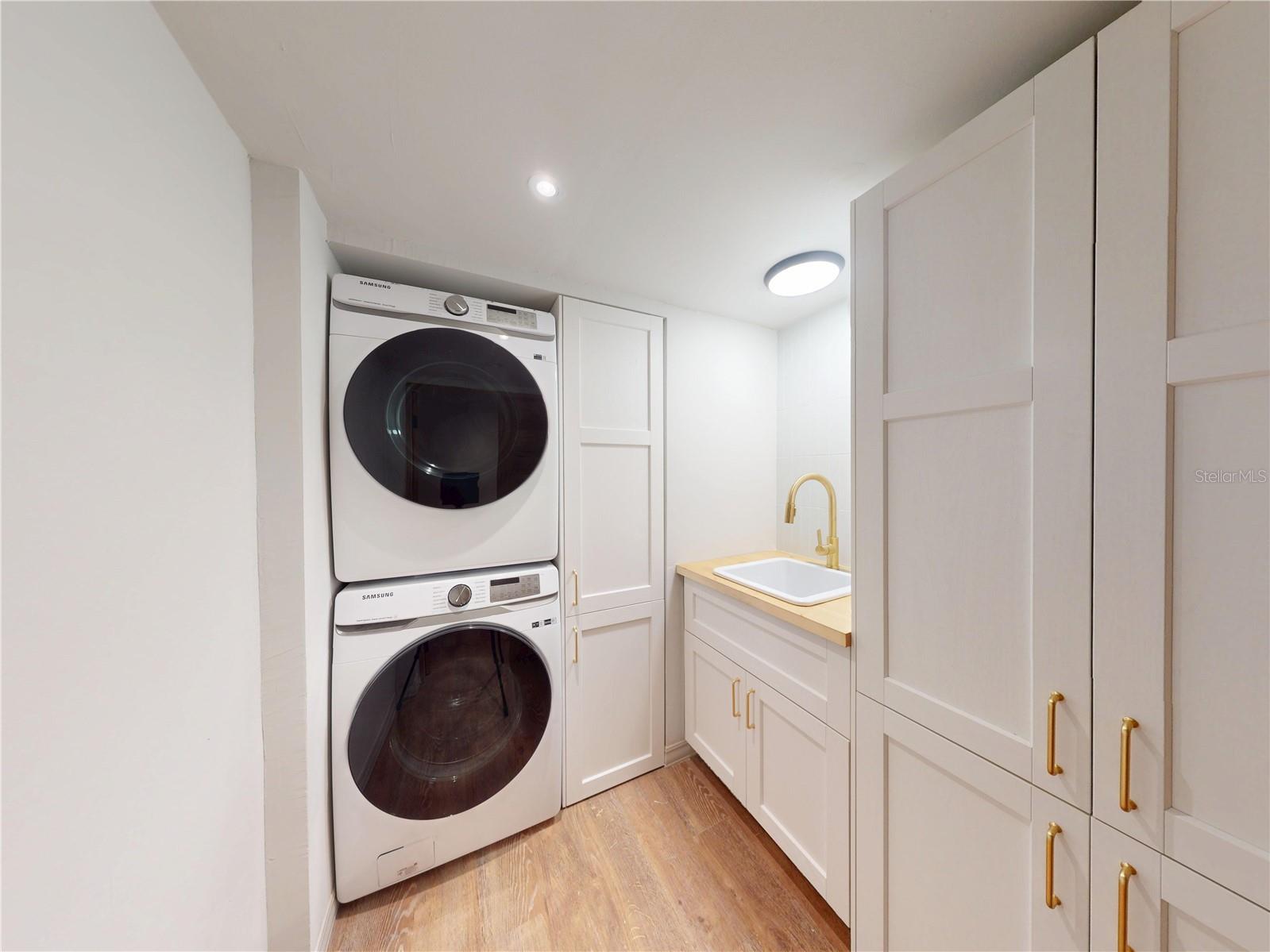 PR9116455 Property Photo