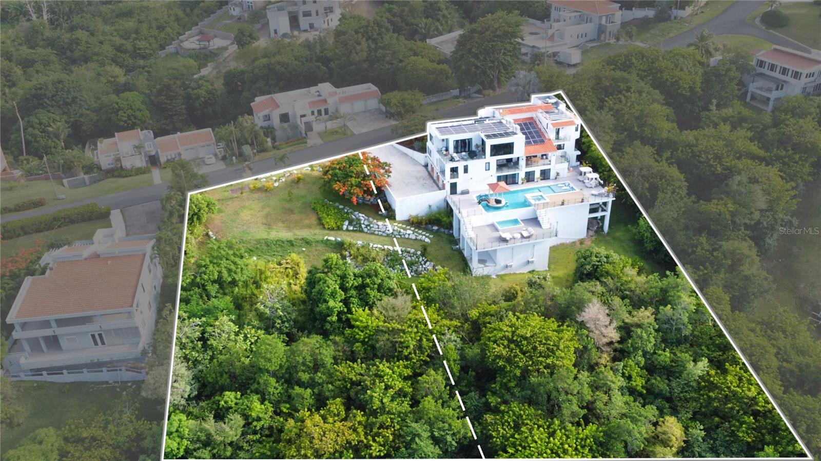 PR9116455 Property Photo