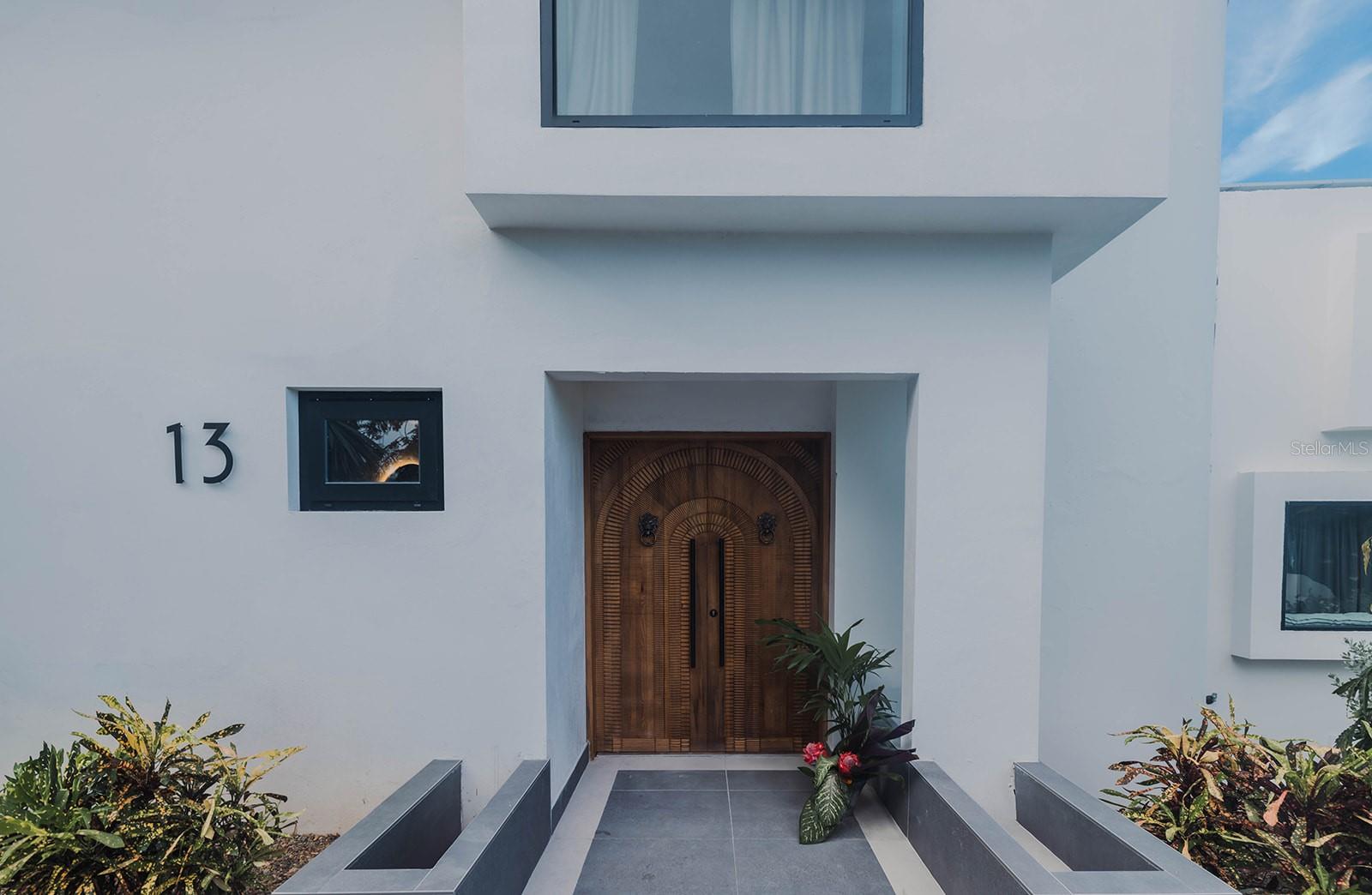 PR9116455 Property Photo