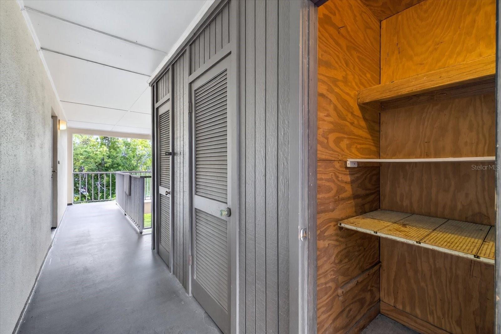 W7879556 Property Photo