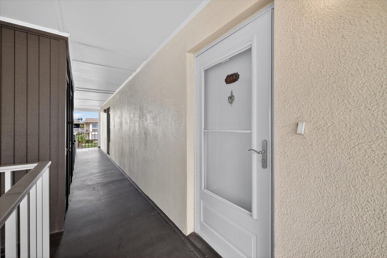 W7879556 Property Photo