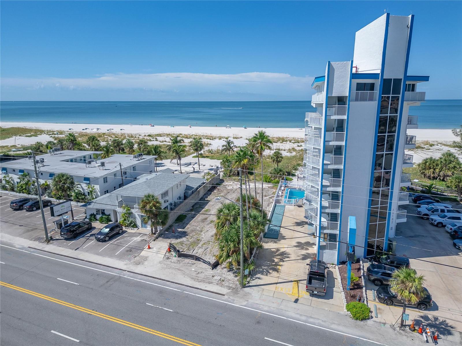 TB8434337 Property Photo