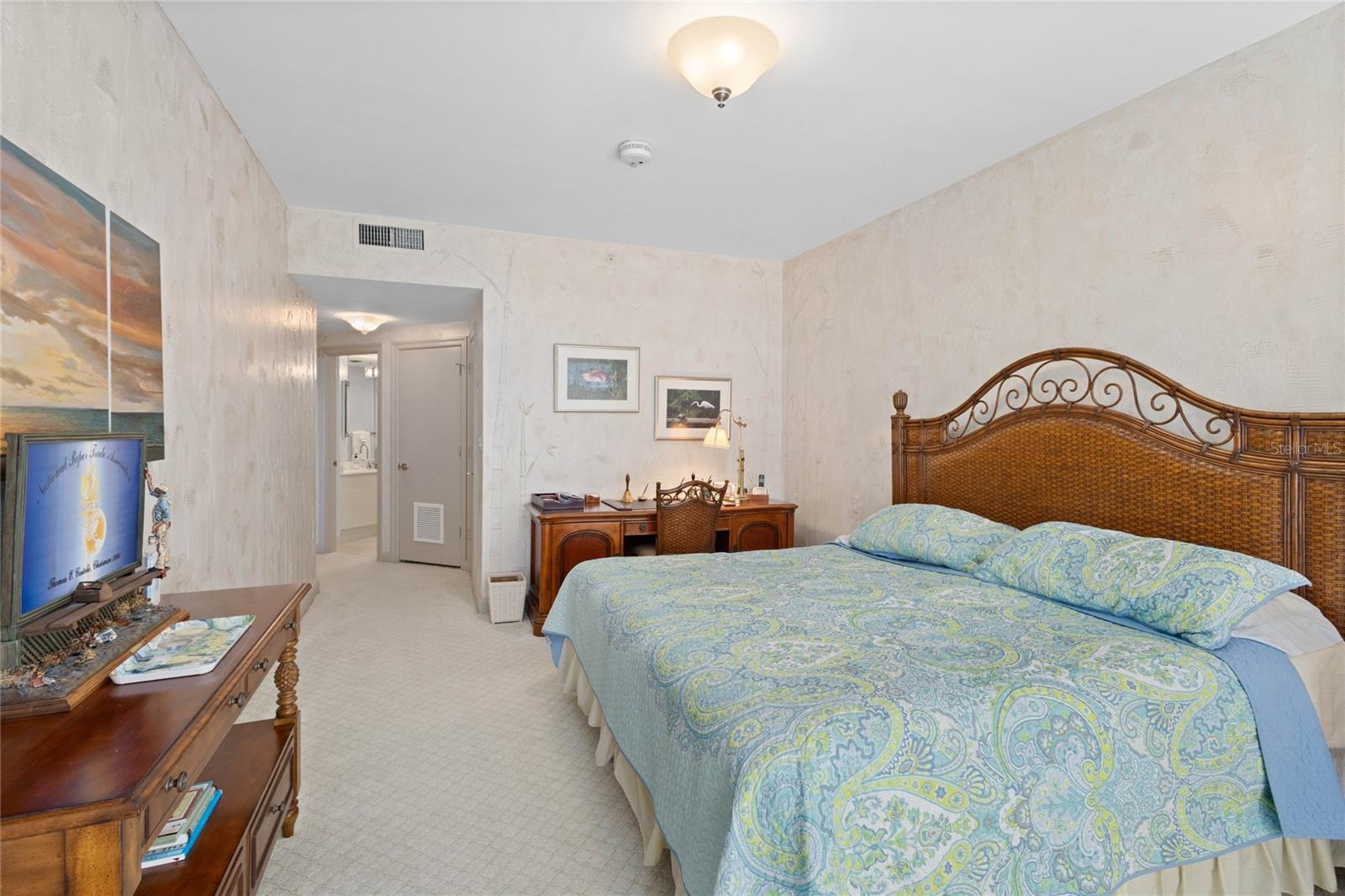 A4667288 Property Photo