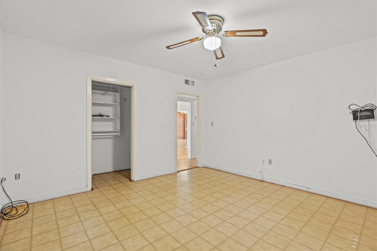 225 LAKE HOLLINGSWORTH DR, LAKELAND, FL, 33803