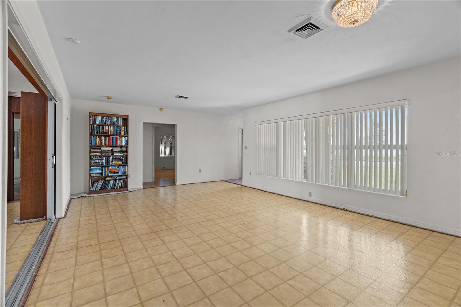 225 LAKE HOLLINGSWORTH DR, LAKELAND, FL, 33803