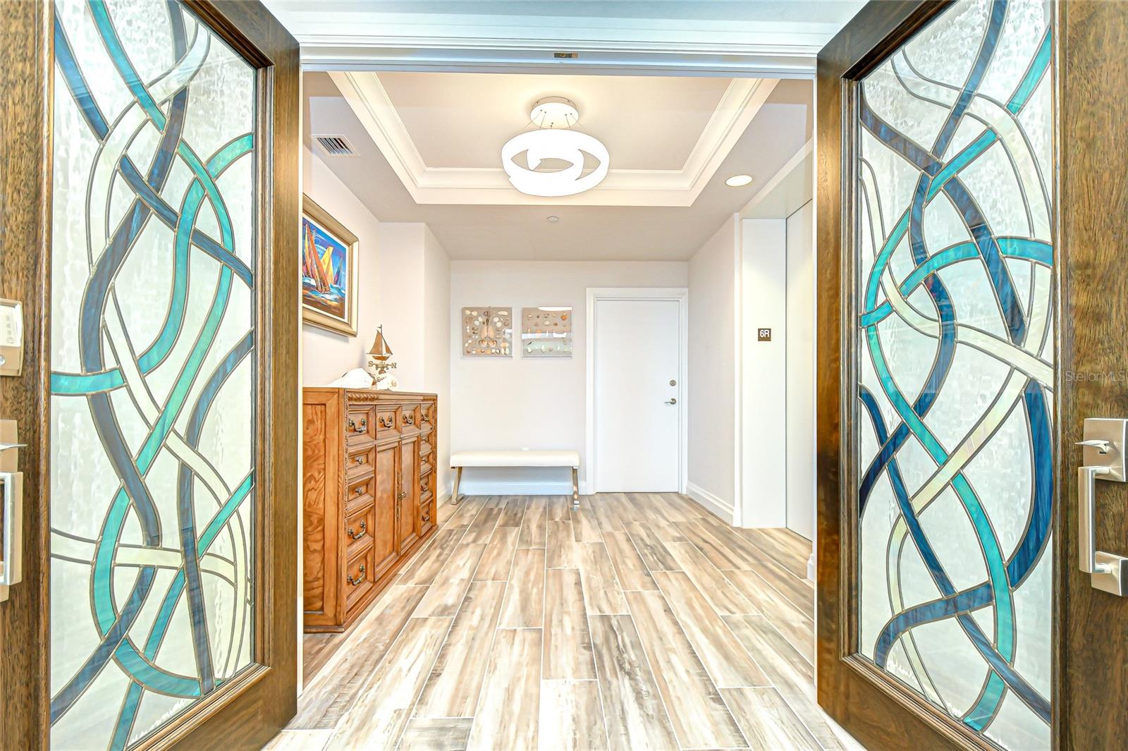 TB8434390 Property Photo