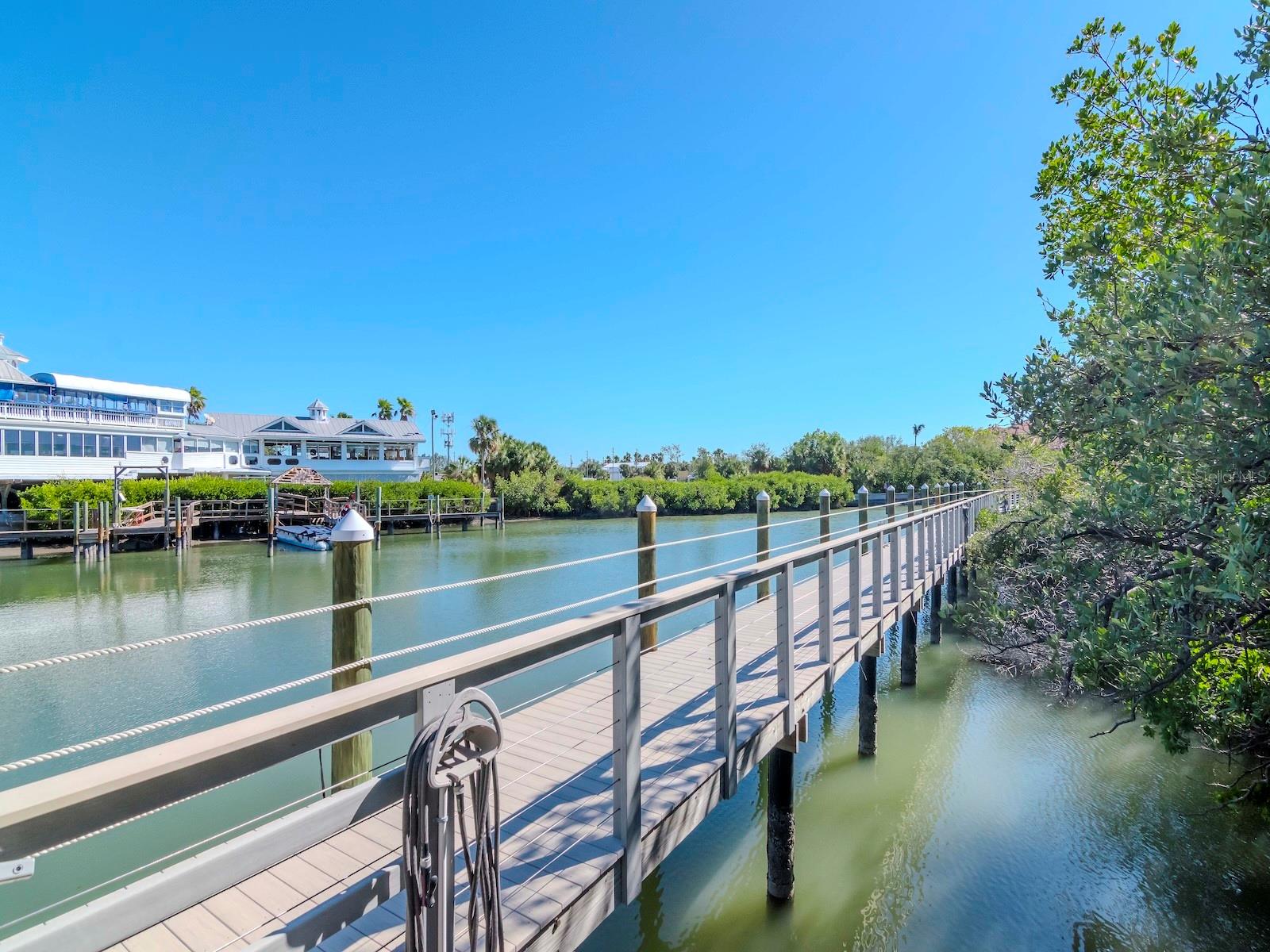 TB8434390 Property Photo