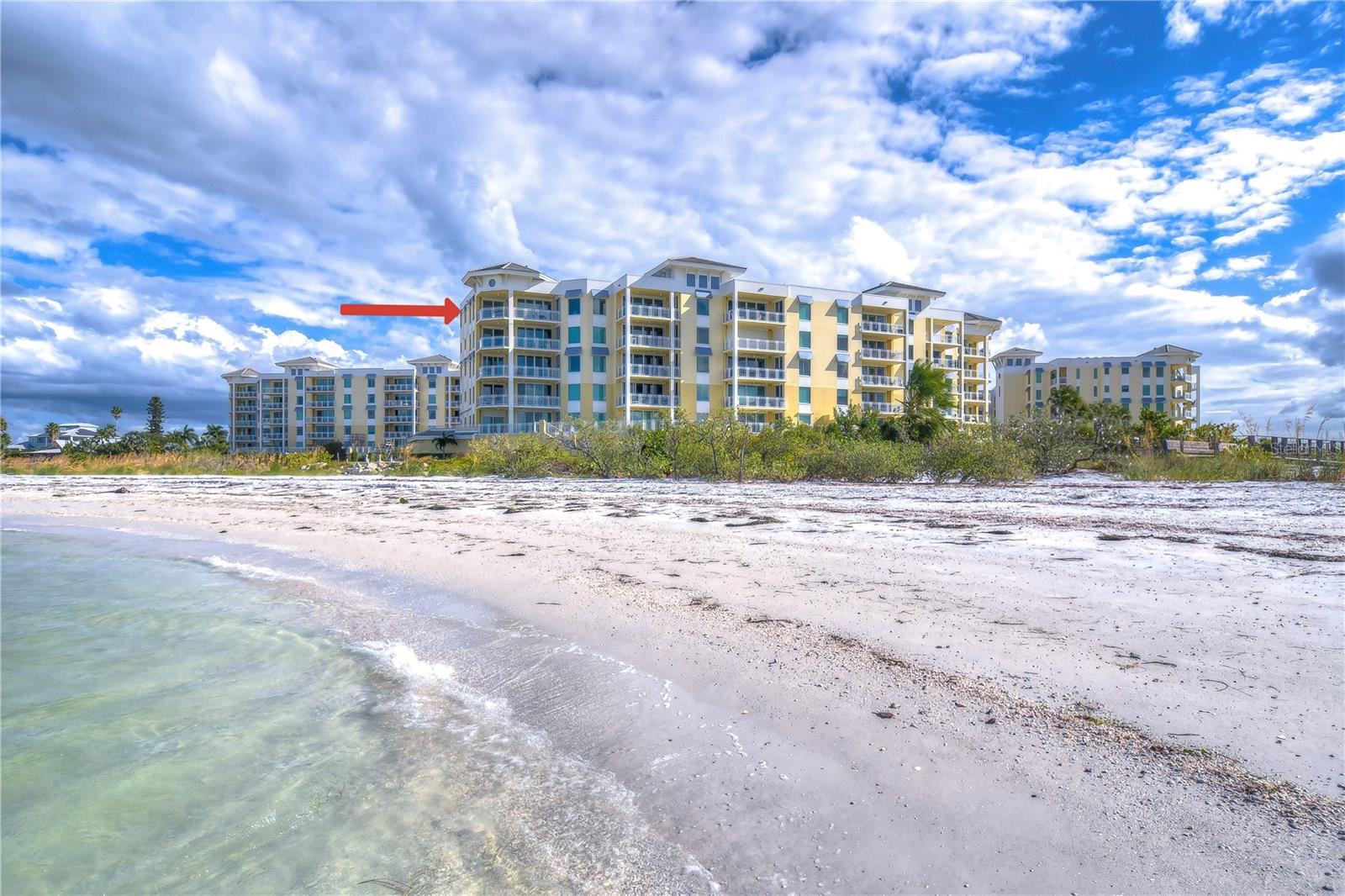 TB8434390 Property Photo