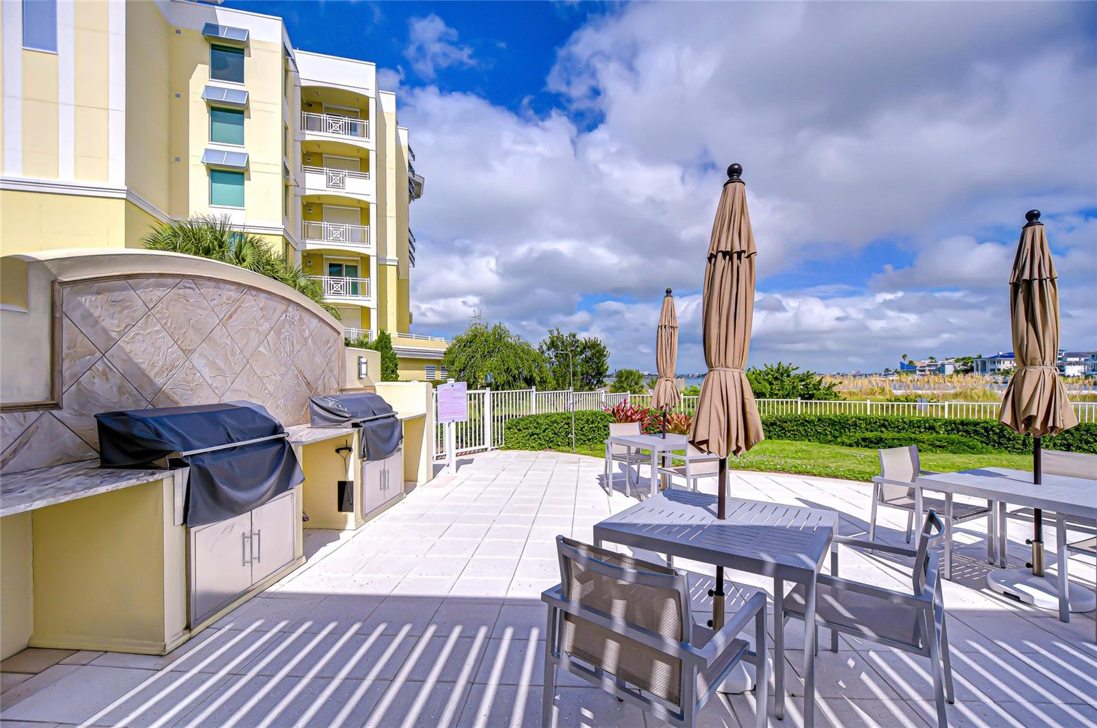 TB8434390 Property Photo