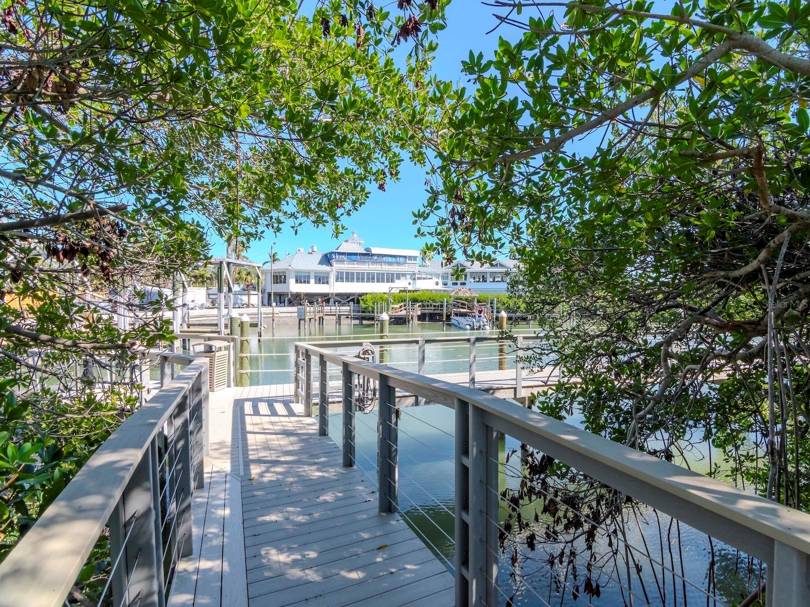 TB8434390 Property Photo