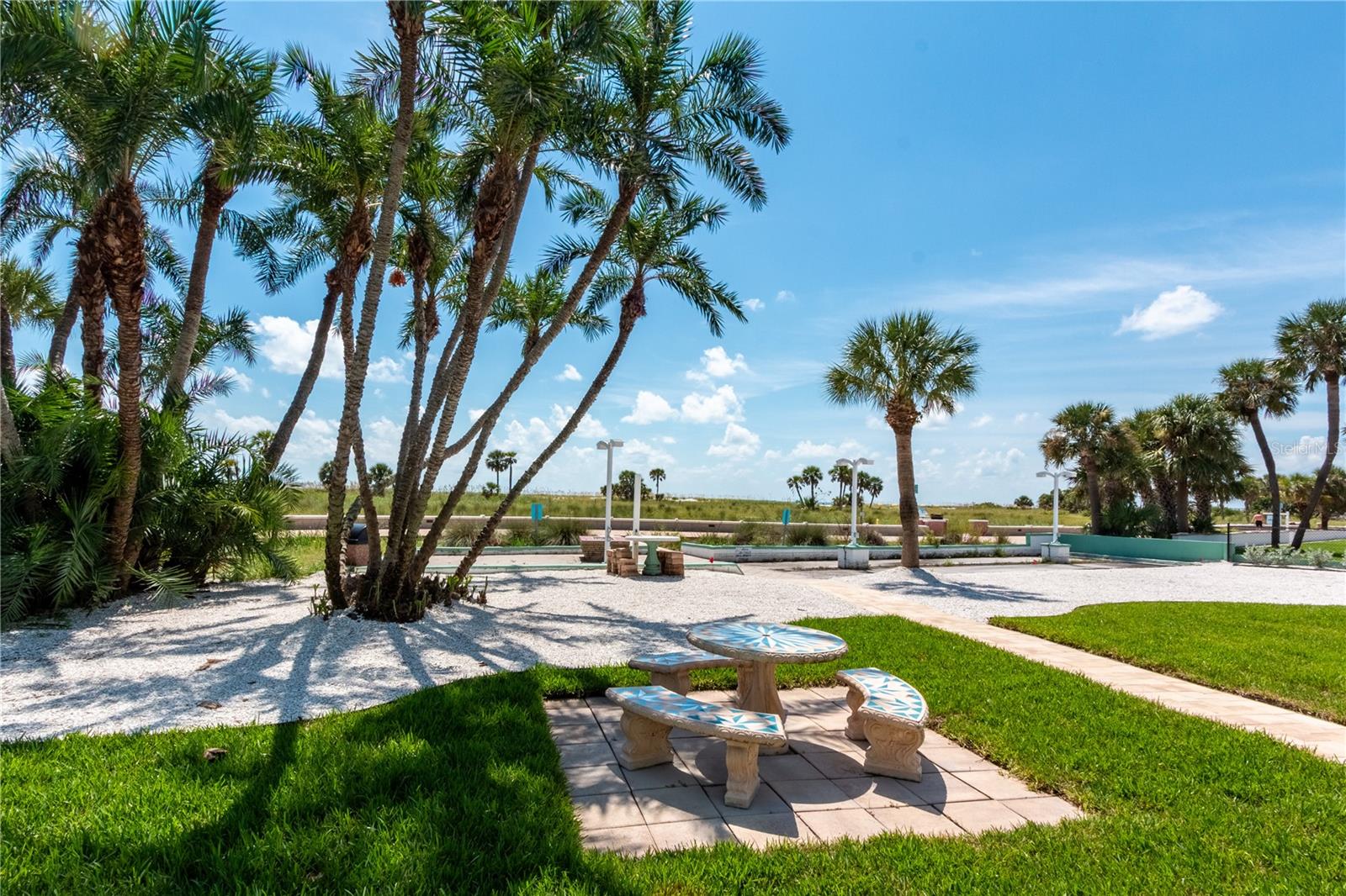 11730 GULF BLVD #4, TREASURE ISLAND, FL, 33706