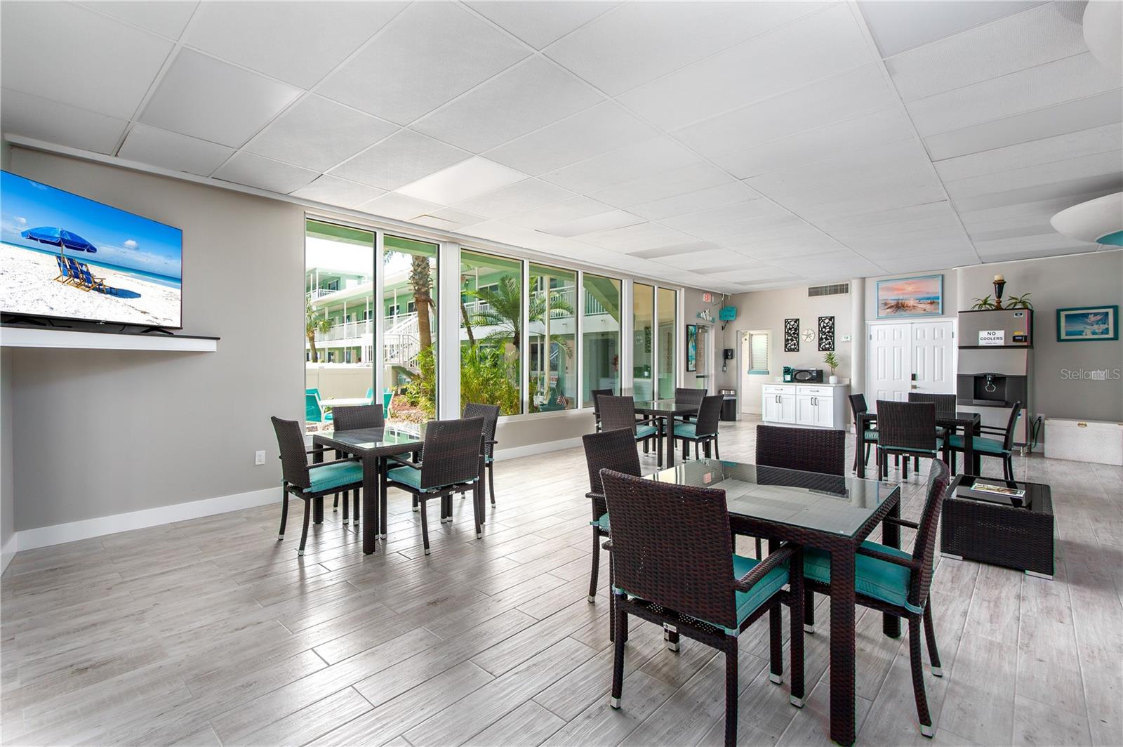 11730 GULF BLVD #4, TREASURE ISLAND, FL, 33706