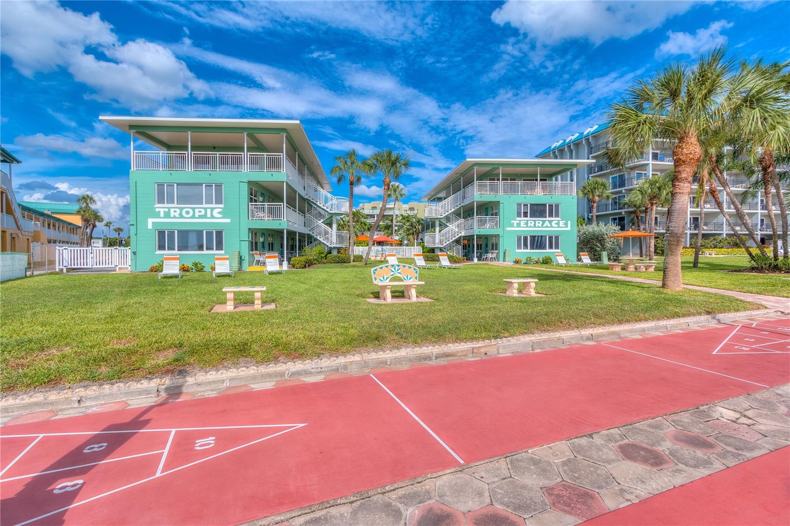 11730 GULF BLVD #4, TREASURE ISLAND, FL, 33706